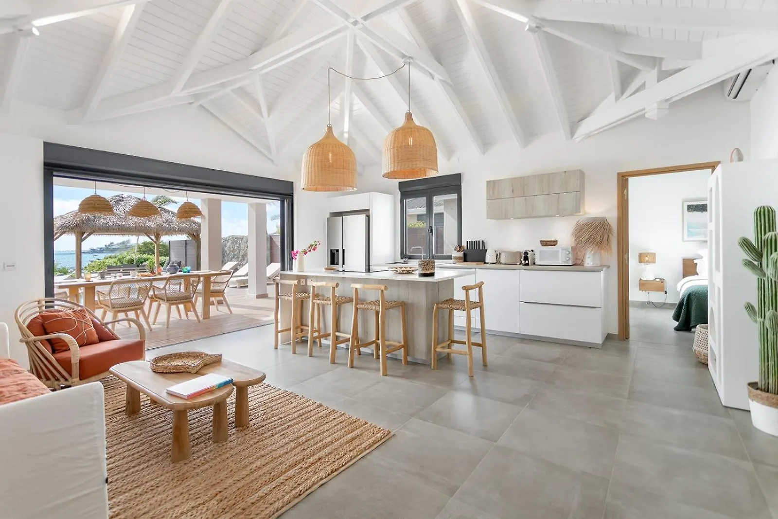3-Bedrooms Villa 5Min From Orient Bay Cul de Sac